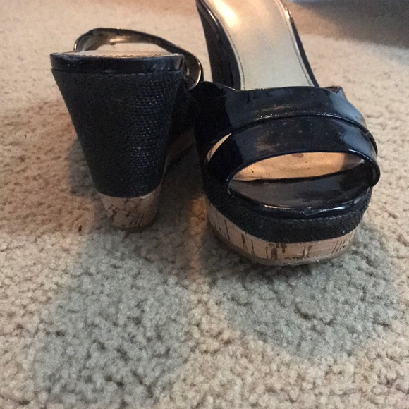 Marc Fisher Heels - Picture 3 of 4